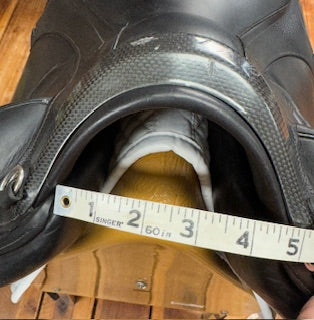 2018 Devoucoux MakilaHarmone Dressage Saddle - 16.5"