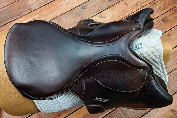 Passier Ingrid Klimke Jump Saddle 18"