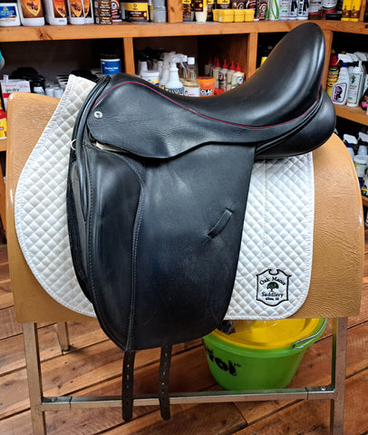 Black Country Eloquence Dressage Saddle - 18.5"