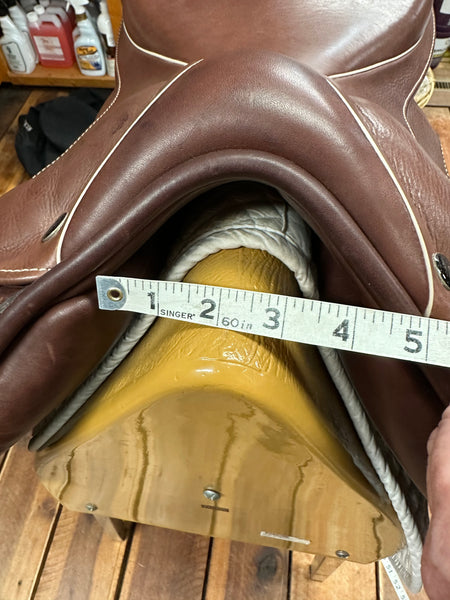 2020 Kingsley Jump Saddle - 17.5