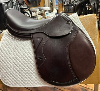 M Toulouse Patrice Platinum Genesis Jump Saddle - 17.5"