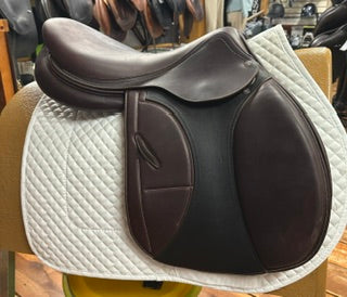 2023 Arion J2 Close Contact Jump Saddle - 18"