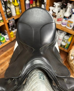 2014 Stubben D Genesis CL Dressage Saddle - 17.5"