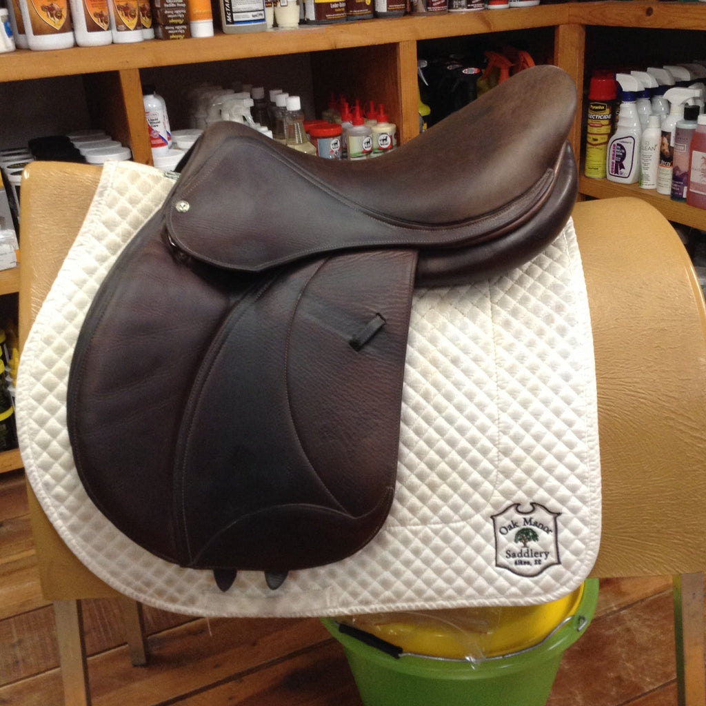 SOLD - Voltaire Palm Beach Jump Saddle 2017 - 17"