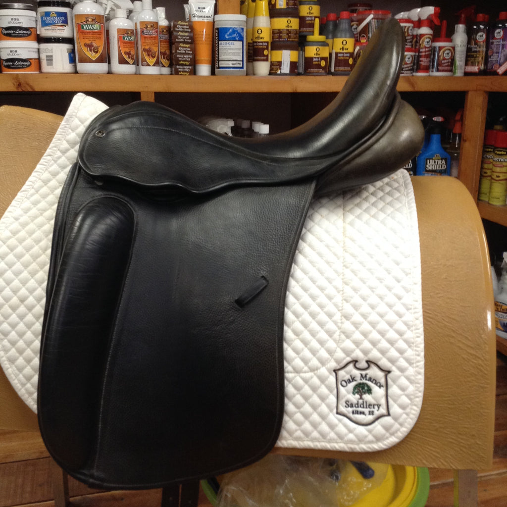 County Perfection Dressage Saddle - 17.5"