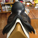 County Solution Jump Saddle - 17.5"