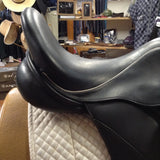 Custom Saddlery Wolfgang Solo Dressage Saddle - 18"