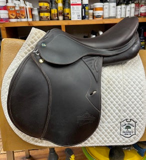 2019 Prestige Versailles Jump Saddle 17"