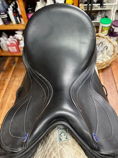 2023 Hastilow and Sons Highland Cob Dressage Saddle - 18"