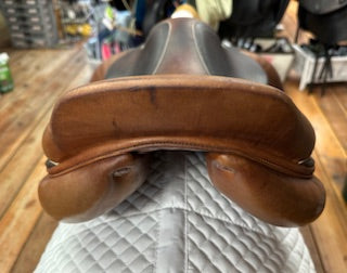 Arc De Triomphe Gazelle close contact saddle - 17.5"