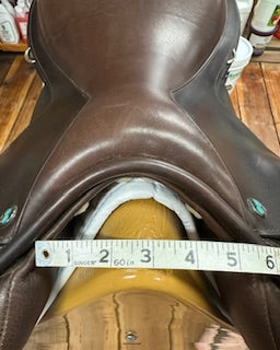 2024 Takt Frank Baines TSJ-07 Jump saddle - 18"