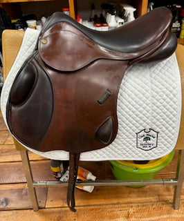 2020 County eXtreme Monoflap Jump Saddle - 17.5"