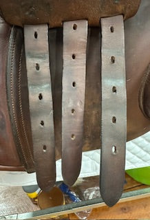 2003 County Conquest Jump Saddle - 17.5"