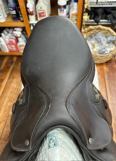 2021 Voltaire Stuttgart Jump Saddle - 17.5"