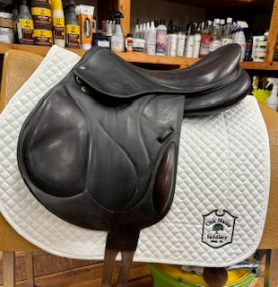 2017 Devoucoux Chiberta Monoflap Jump Saddle - 17"