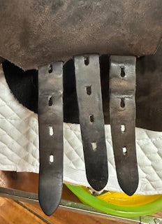 Black Country Jump Saddle - 18"