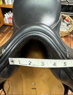 2021 County Epiphany Dressage Saddle - 18"