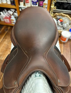 2024 Arion C2 Monoflap Jump Saddle - 17.5