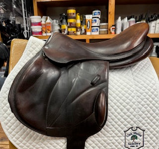 2015 Voltaire Lexington Monoflap Jump Saddle - 18.5"