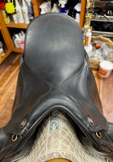 2010 Hennig Sofa Dressage Saddle - 17.5