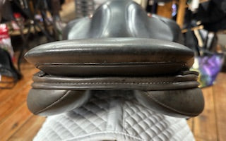 Albion Kontact Lite Monoflap Jump Saddle - 18"