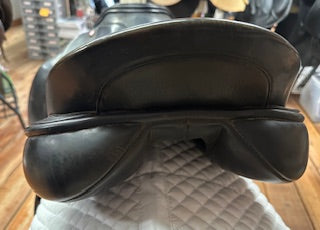 Albion SL Dressage Saddle - 18"