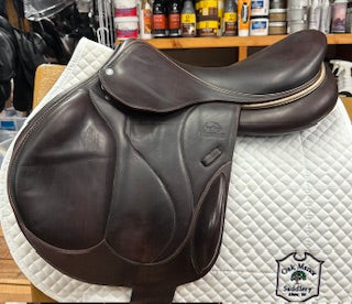2020 Devoucoux Chiberta Monoflap Jump Saddle - 17.5"