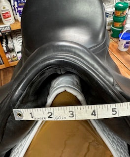 2013 County Perfection Dressage Saddle - 17.5"