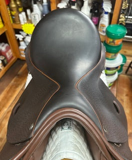 2023 Black Country Wexford Jump Saddle - 18"