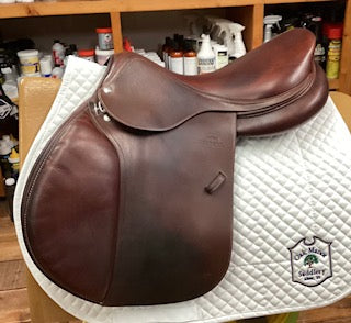 2019 Devoucoux Biarritz 0 Jump Saddle - 17.5